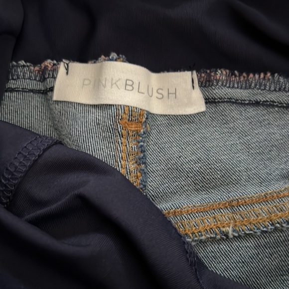 PINKBLUSH Maternity Jeans - Picture 4 of 5